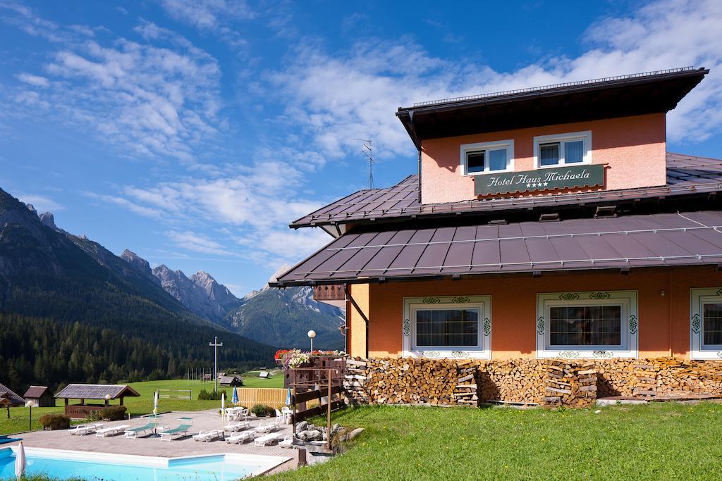 Hotel Haus Michaela Sappada Exterior photo
