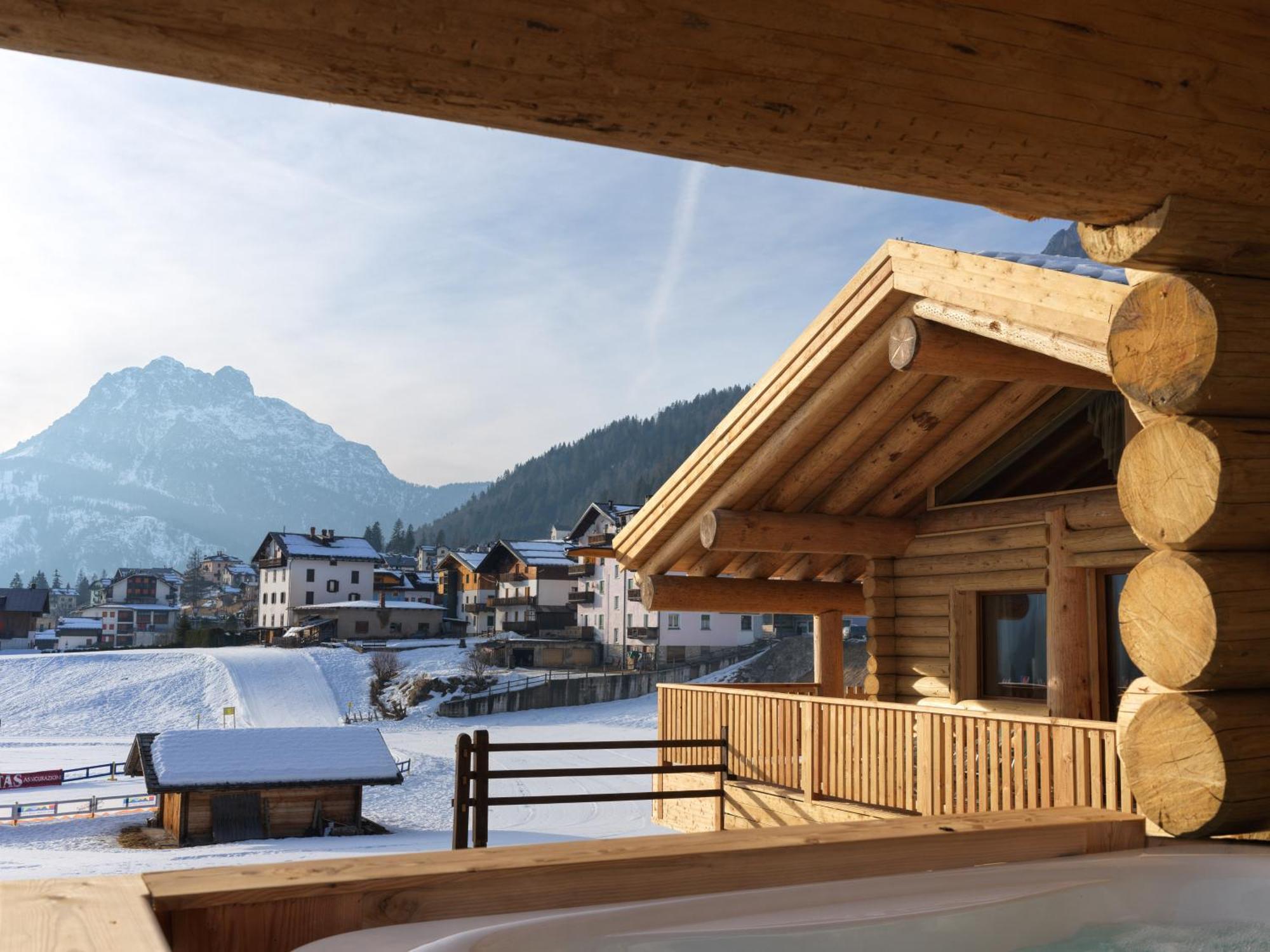 Hotel Haus Michaela Sappada Exterior photo
